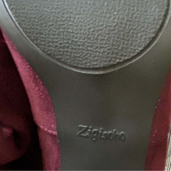 🆕Zigi Soho Size 8.5 Over the Knee Heeled Microfibre Boots in Wine - Picture 5 of 6
